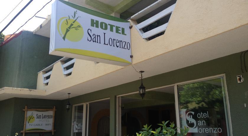 Hotel San Lorenzo Barra de Navidad Exterior foto